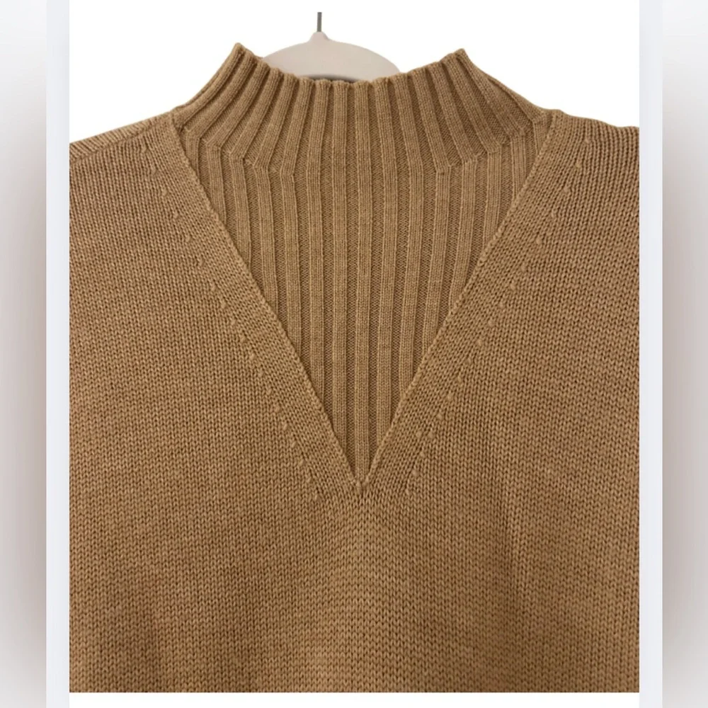 Tory Burch - Mock Neck Merino Wool Oversized Tan Sweater- Size Medium - Picture 8 of 9